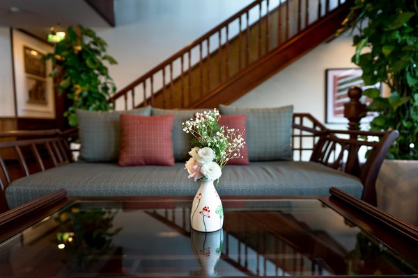 What are the top paint colors for UK homes this year?